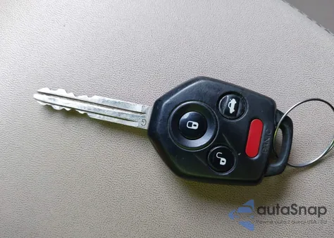 2016 Subaru Outback 2.5I Limited z USA, uszkodzony, nr VIN 4S4BSAJC3G3214020